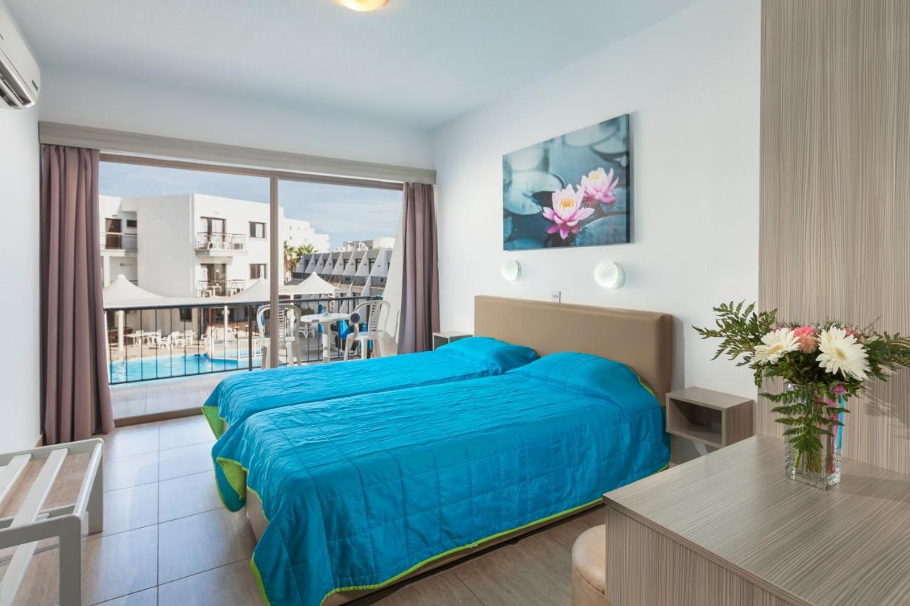Penelope Beach Hotel Apts Protaras Exterior foto