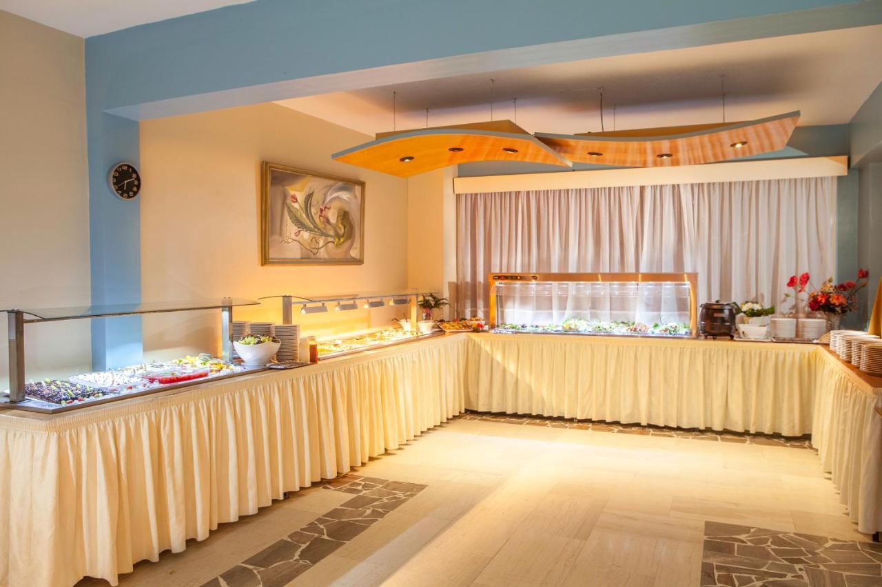 Penelope Beach Hotel Apts Protaras Exterior foto