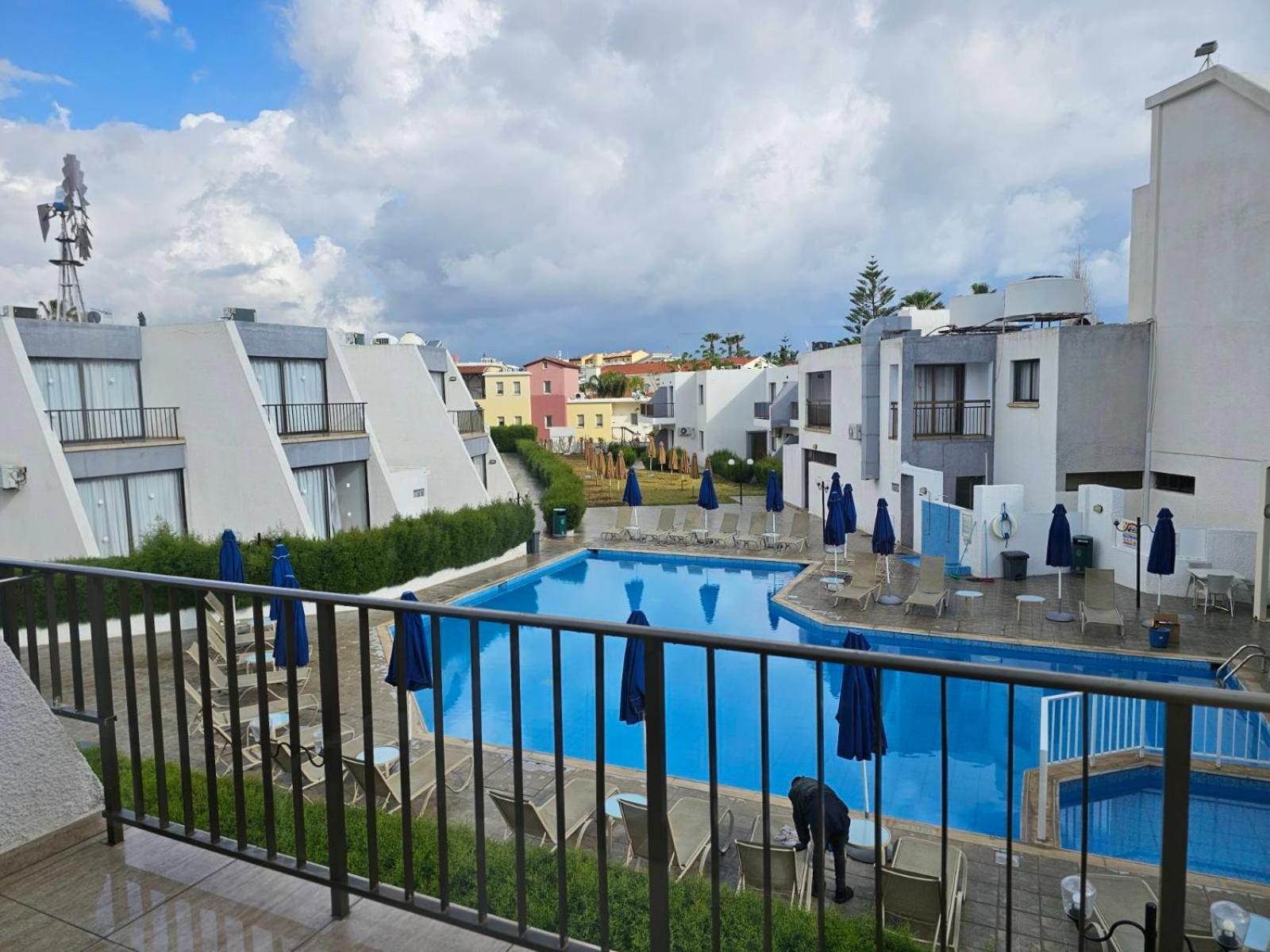 Penelope Beach Hotel Apts Protaras Exterior foto